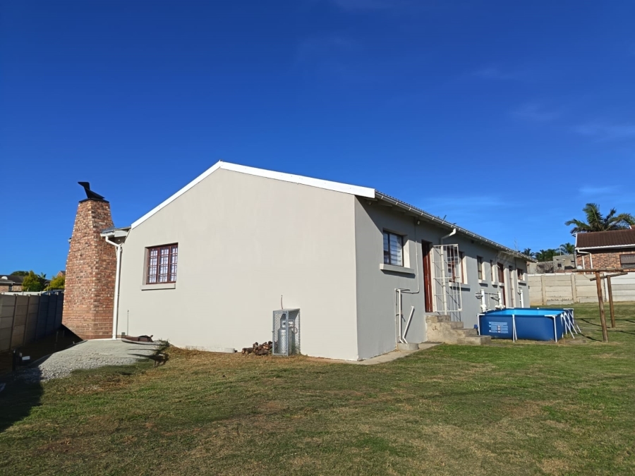 2 Bedroom Property for Sale in Strelitzia Park Eastern Cape